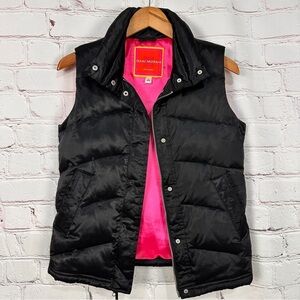 Isaac Mizrahi Vest Womens size Small Black Puffer Sleeveless Snap Front Layer